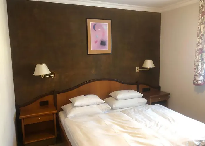 Casa de hóspedes Schaus Lueftenegger - Apart-zirbenpension 3*