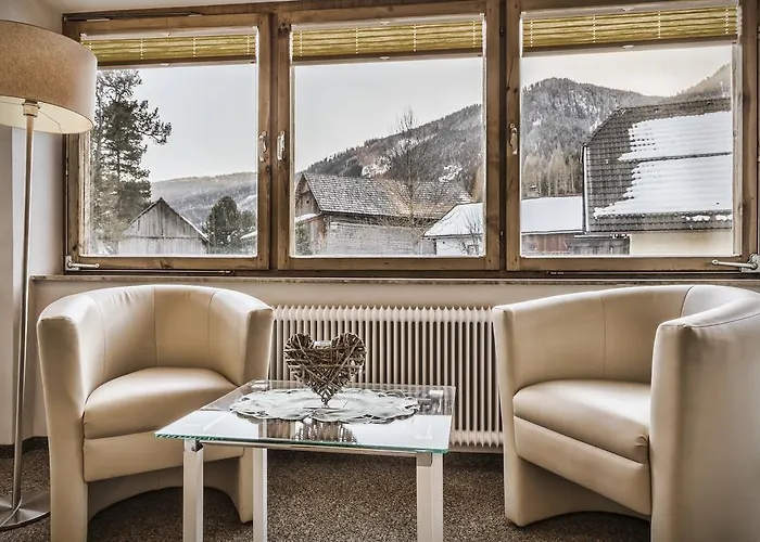 Schaus Lueftenegger - Apart-zirbenpension Mauterndorf (Salzburg)