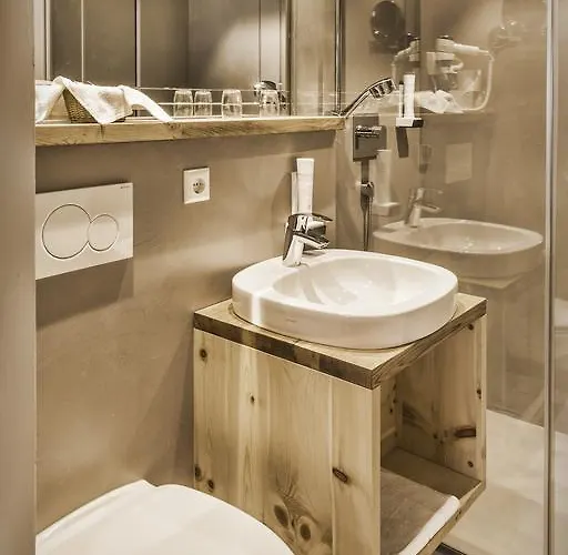 Schaus Lueftenegger - Apart-zirbenpension