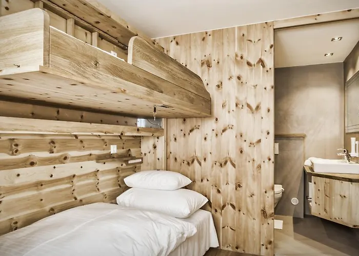 Casa de hóspedes Schaus Lueftenegger - Apart-zirbenpension 3*